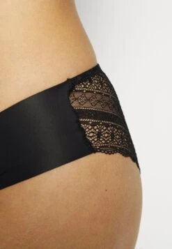 Anna Field Frolice 3Pp Short - Slip - Black -Anna Field 0225ba4cfa58491a96f990ca3c5f3a23 scaled