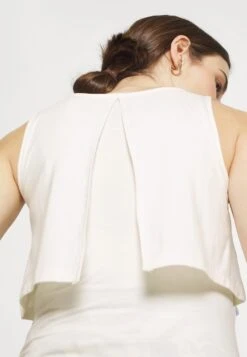 Top - White 5 Top - White -Anna Field 027d159faa5647e28a5f9824b78b767d scaled