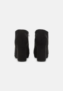 Plateaupumps - Black -Anna Field 0477bb44a492400a863edf659a11ad18 scaled