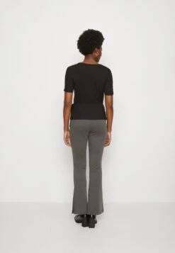 Anna Field T-Shirt Print - Black 2 Anna Field T-Shirt Print - Black -Anna Field 158700d543874fddb1d9f8a964af7df8 scaled