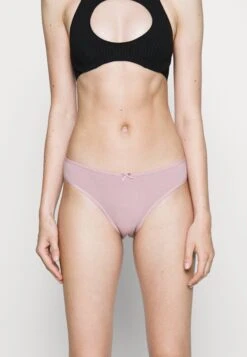 Anna Field 5 Pack - Slip - Black/White/Pink -Anna Field 2235c17a12484eee8c43599c5de69e75 scaled