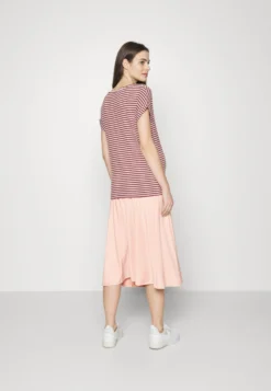 A-Lijn Rok - Pink 2 A-Lijn Rok - Pink -Anna Field 24b83f6c27214052ab0f6a66935a2059 scaled