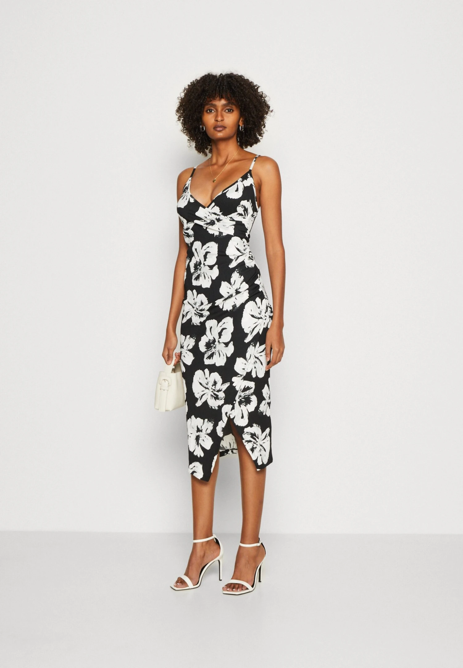 Jurk - Black/White Anna Field Jurk - Black/White -Anna Field 343b815e25e34d3f94806da4dba1cb8a scaled