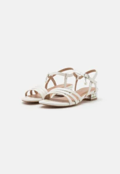 Anna Field Sandalen - White 2 Anna Field Sandalen - White -Anna Field 37c7ad06fd674432a34dd06757082159 scaled
