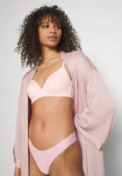 Anna Field 2 Pack - T-Shirt Bh - 402 - Pink_102 - Grey -Anna Field 3b35d96e37874822af7c136f3e088111 scaled