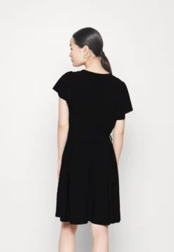 Frilled Cap Sleeves Flared Dress - Jerseyjurk - Black -Anna Field 4b96f6529d9b457490297914ae0f9da3 scaled
