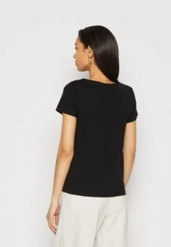 Anna Field 3 Pack- T-Shirt Basic - Black/White/Mottled Light Grey -Anna Field 52b55584a4f34fd6b2a6e39ab82a4a70 scaled