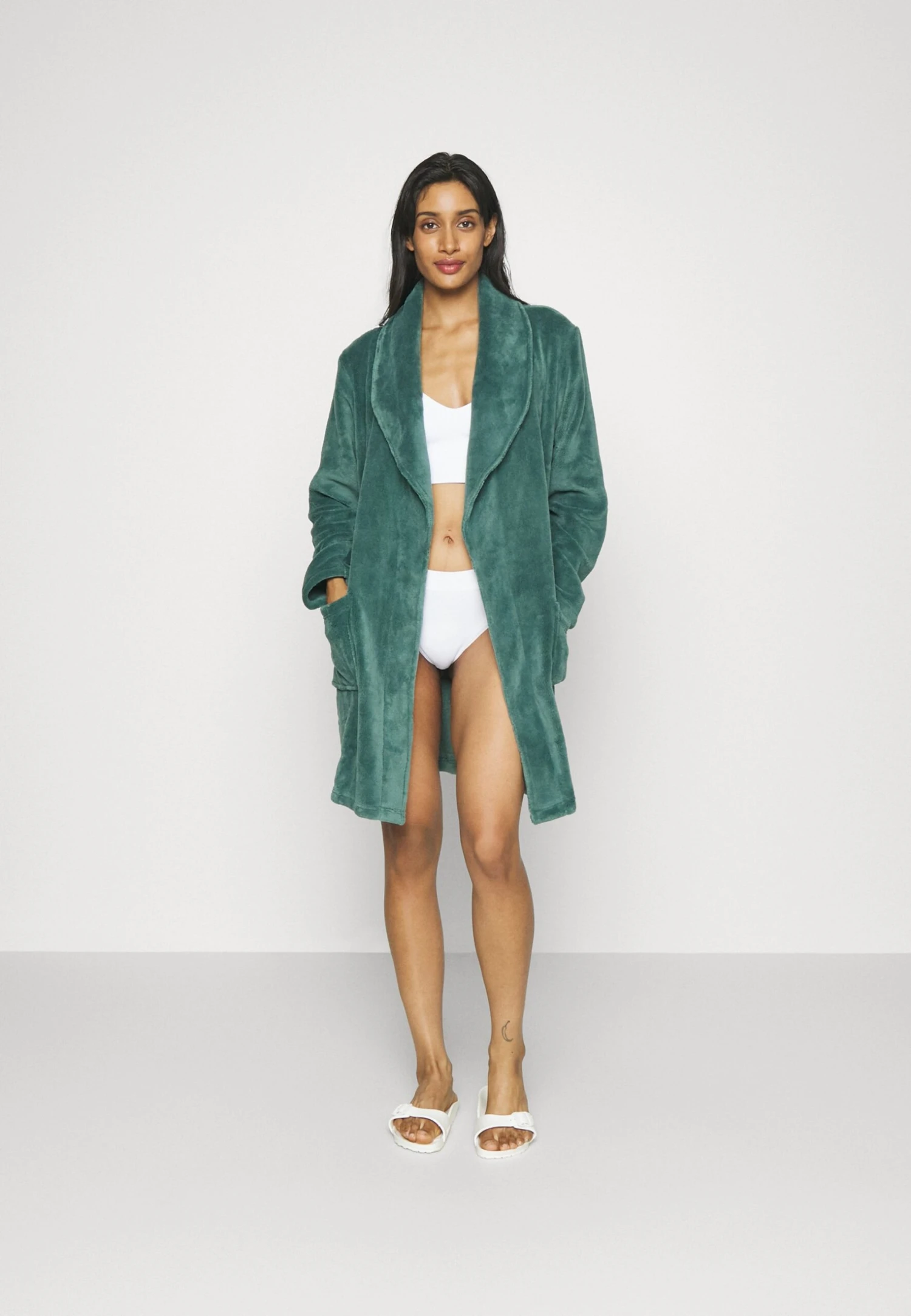 Badjas - Green Anna Field Badjas - Green -Anna Field 58803c6e2de842f38b13850c33b6f790 scaled