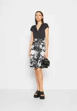 Anna Field Jerseyjurk - Black/Grey/White -Anna Field 58fc482e0df143c5a222f6e44740224c scaled