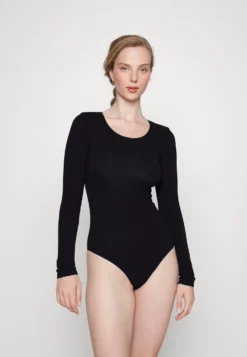 Anna Field 2 Pack - Body - Black/White -Anna Field 5c3d7f2944624fa5a6c9b4aa234246dc scaled