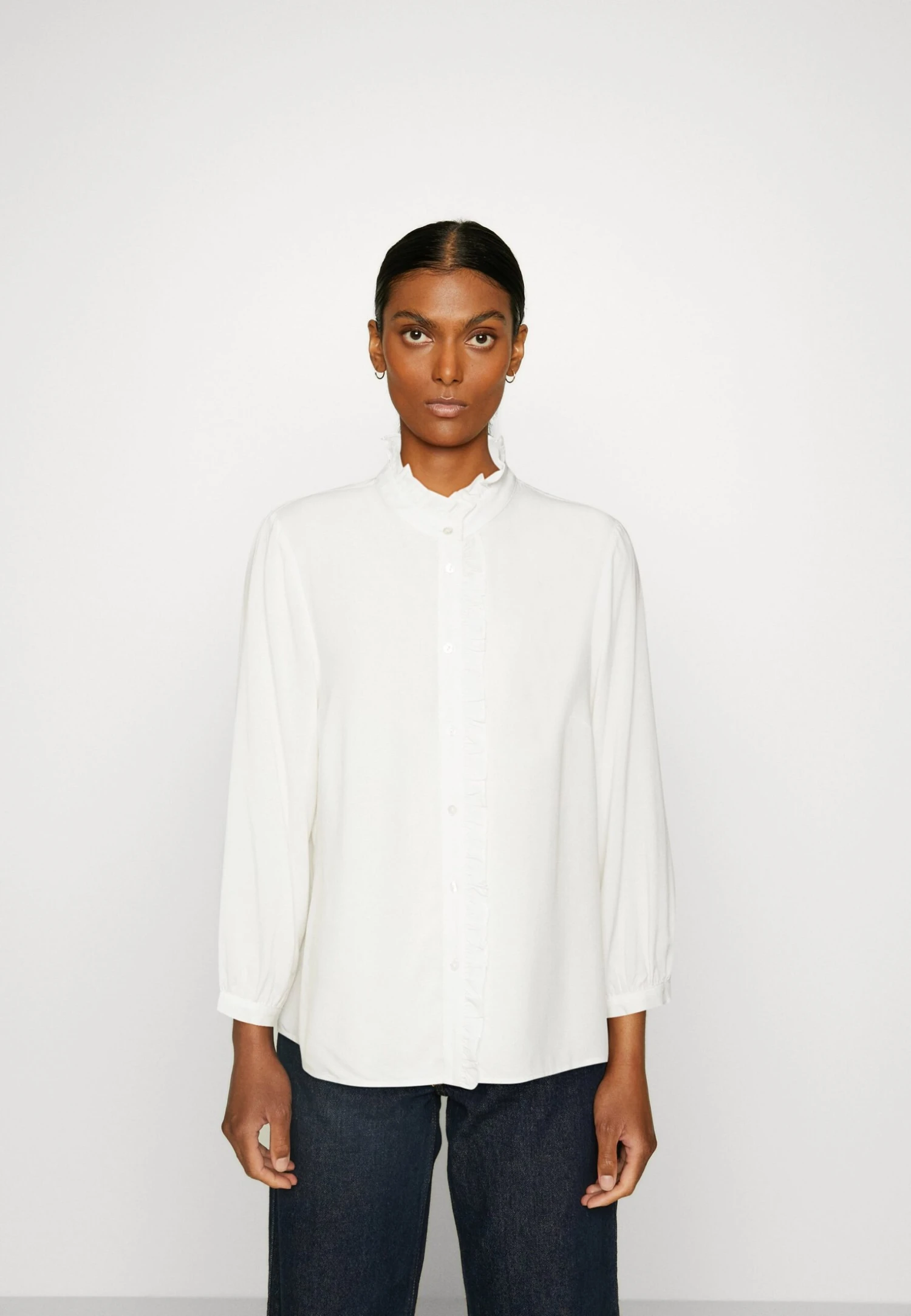 Overhemdblouse -Off-White Anna Field Overhemdblouse -Off-White -Anna Field 5fd9a20f9bb84f93ac8ad26b8aa289f7 scaled
