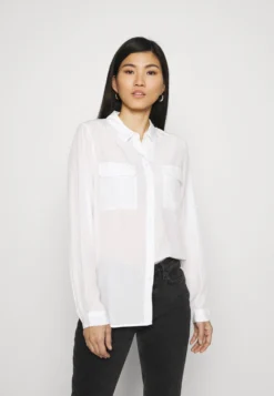 Anna Field Basic Blouse With Front Pockets - Overhemdblouse - Offwhite