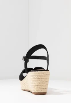 Anna Field Sandalen Met Plateauzool - Black -Anna Field 70e65e75acda4678aa345916eaca7cbd scaled