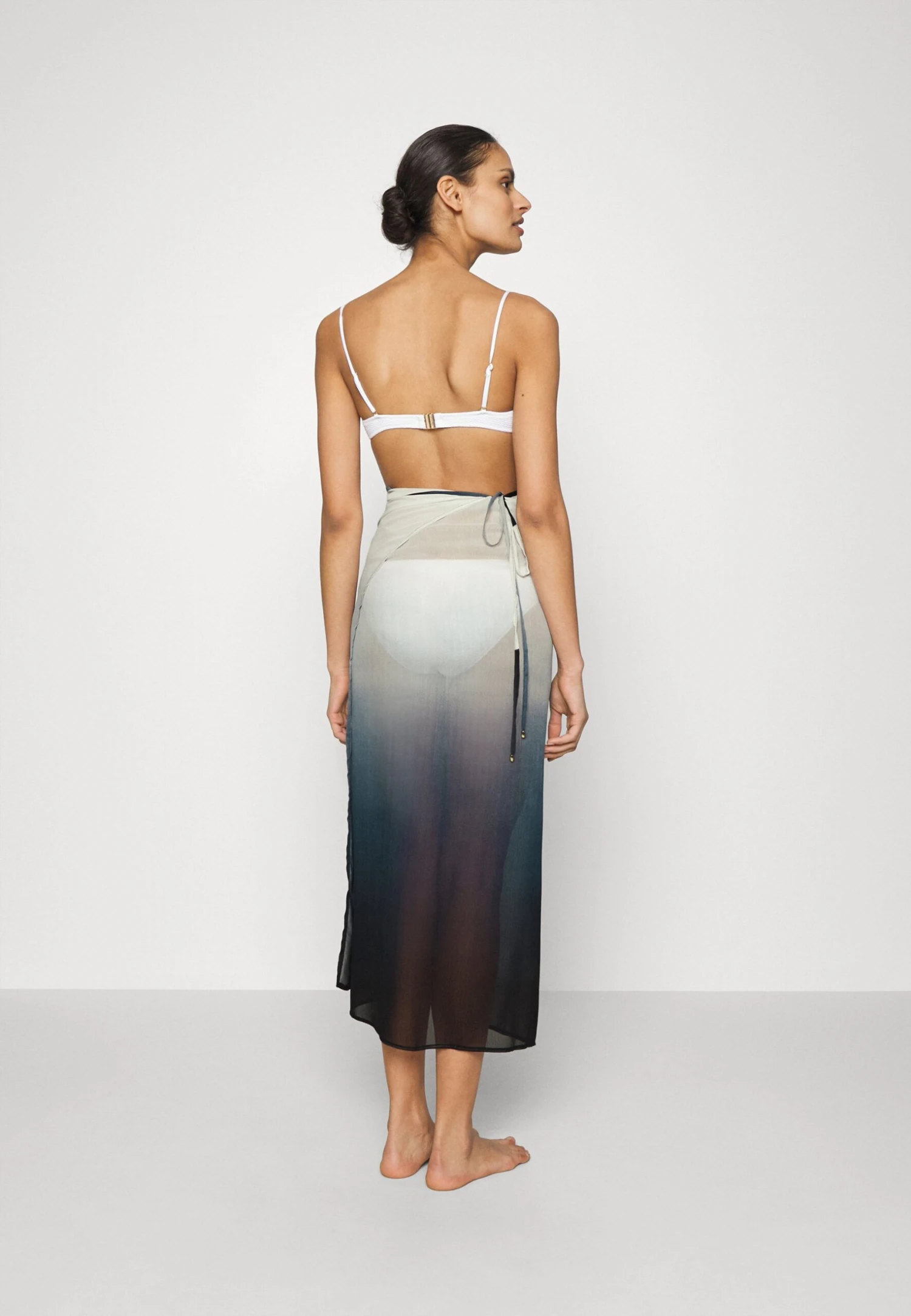 Strandaccessoire - Grey Anna Field Strandaccessoire - Grey -Anna Field 74031ca99a644be482466f33eed87f12 scaled