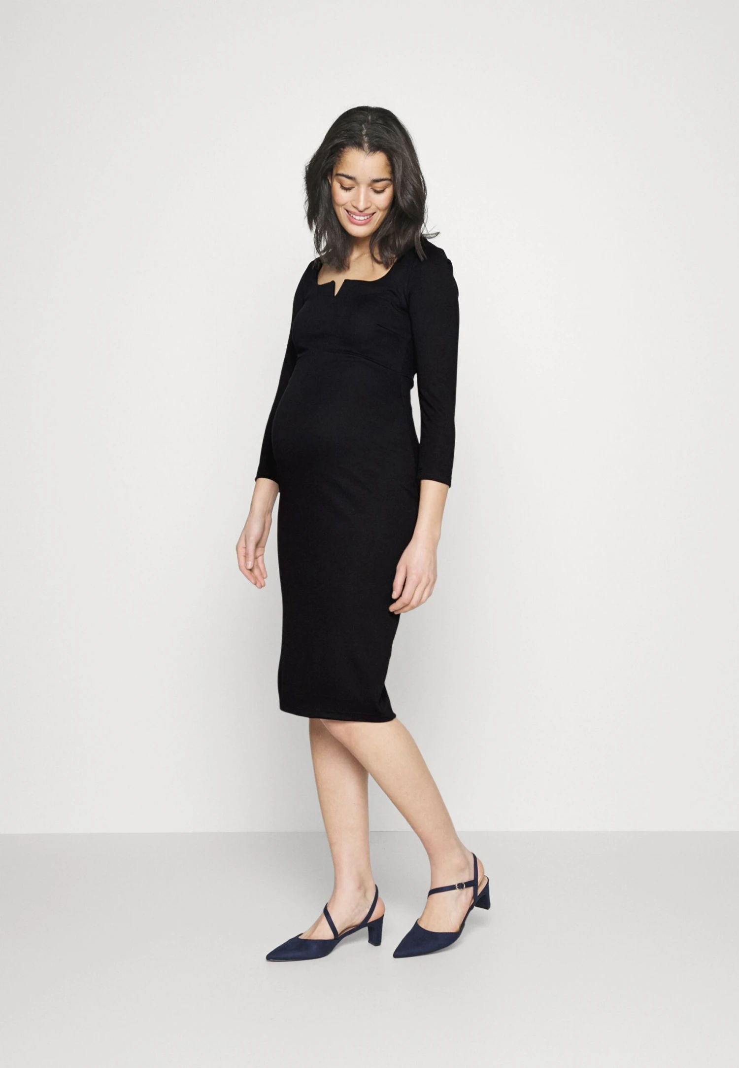 Notch Neckline Midi Dress - Jerseyjurk - Black Notch Neckline Midi Dress - Jerseyjurk - Black -Anna Field 745887bcaafc454abffcdfca4f151e44 scaled