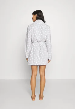 Anna Field Badjas - Grey/White -Anna Field 764dfbf7542349c0b9e51e26122f76c9 scaled