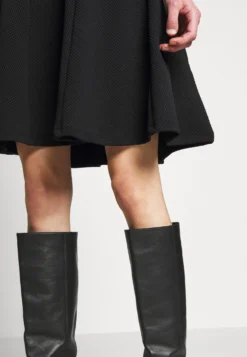 Anna Field Basic Mini A-Line Skirt - Minirok - Black -Anna Field 8563f60c0b0940f78419b340c95fc425 scaled