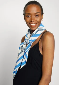 Strappy Drappy Cintered- Jumpsuit - Black 3 Strappy Drappy Cintered- Jumpsuit - Black -Anna Field 877e0d68ca454a2c850b1e47426d2df7 scaled