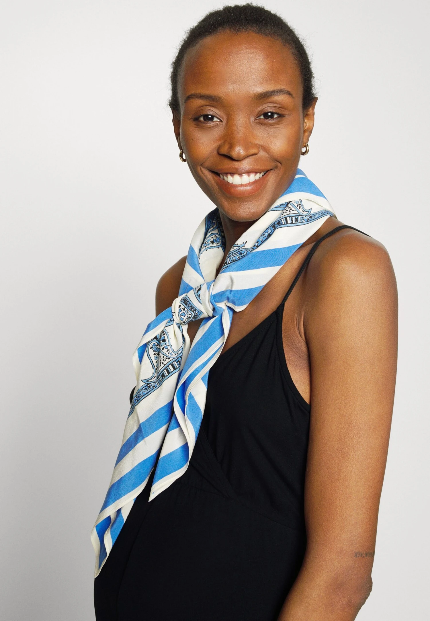 Strappy Drappy Cintered- Jumpsuit - Black Strappy Drappy Cintered- Jumpsuit - Black -Anna Field 877e0d68ca454a2c850b1e47426d2df7 scaled