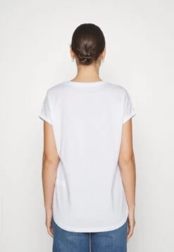 Anna Field Mandala - T-Shirt Print - White 3 Anna Field Mandala - T-Shirt Print - White -Anna Field 8835517350374b98879eceac9f44c10c scaled