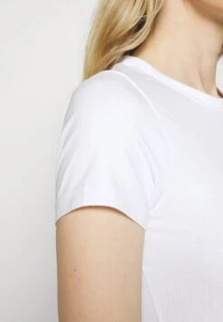 Anna Field 2 Pack - T-Shirt Basic - White -Anna Field 911a841d45d549069d7fbd457781f541 scaled