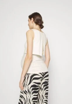 Top - White 2 Top - White -Anna Field a6e491d749cd44778d5f43243c217108 scaled