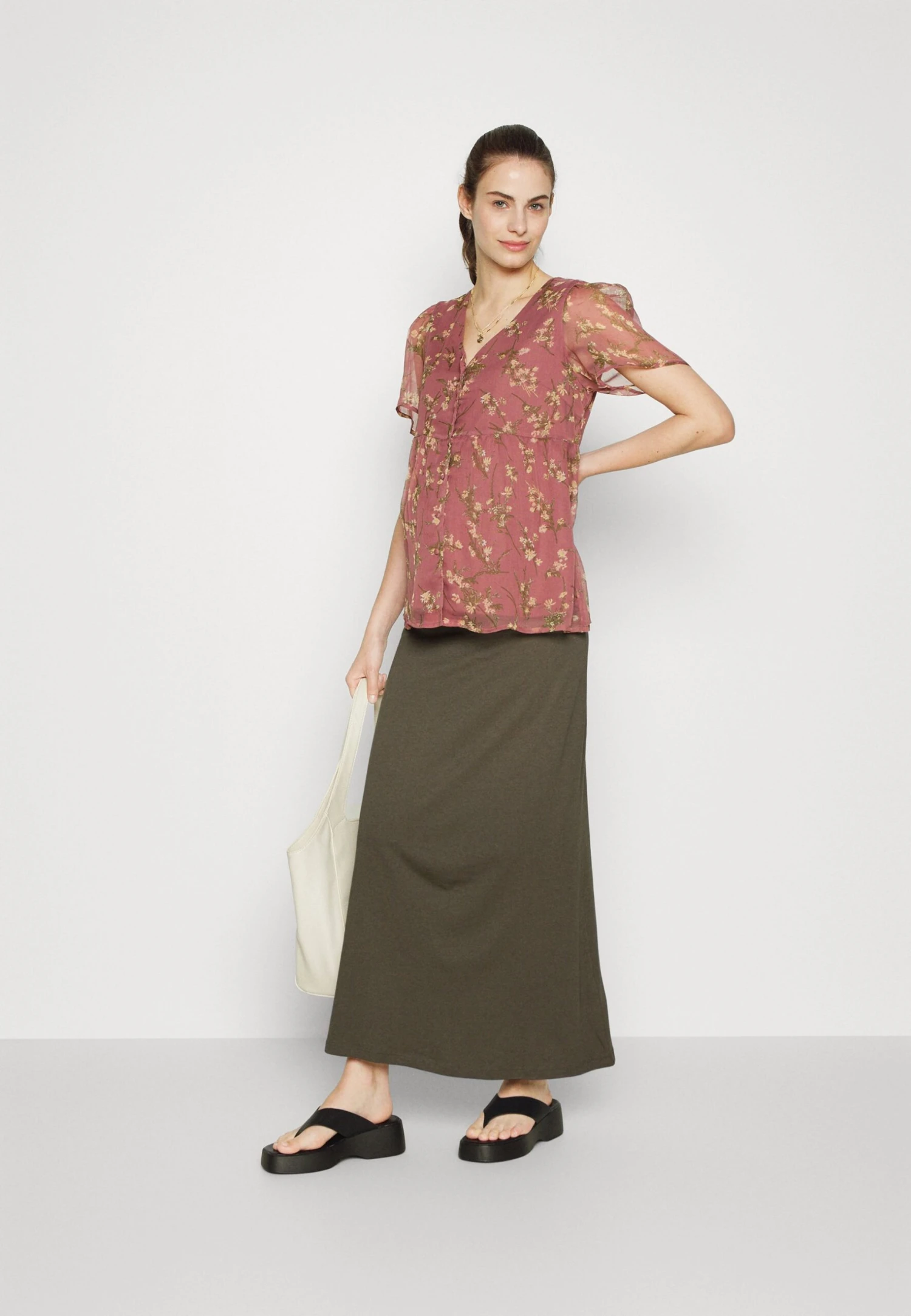 Maternity Maxi Skirt With Drawstring Waistband - Maxirok - 606 - Khaki Maternity Maxi Skirt With Drawstring Waistband - Maxirok - 606 - Khaki -Anna Field a8a253f037f842a68b561dab39a3692f scaled