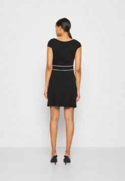 Anna Field Jerseyjurk - Black/White 2 Anna Field Jerseyjurk - Black/White -Anna Field ad1e411b087046a78f06f9c2ed28bdab scaled