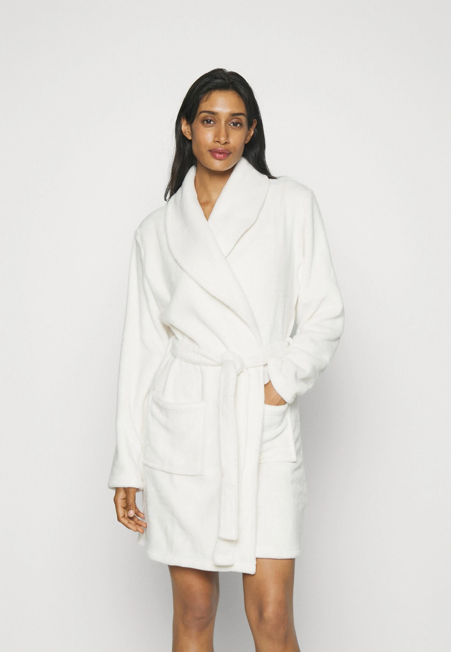 Badjas - Off-White Anna Field Badjas - Off-White -Anna Field b2548e491e9e42c99d5e5fb28c8dfe1c scaled