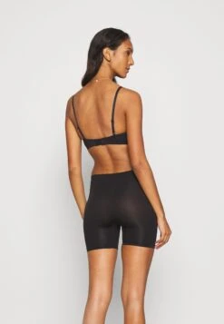 Anna Field 2Pp Seamless Shorts - Shapewear - Black -Anna Field b68650cbbb7449a78f5f186437096a21 scaled