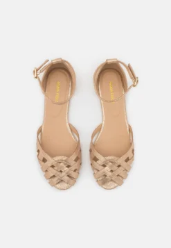 Leather- Peeptoe Ballerina'S - Gold -Anna Field bbe8c4f5d1de4031b9b262f90de18fd5 scaled