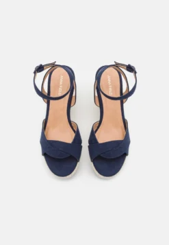 Anna Field Sandalen Met Sleehak - Dark Blue 5 Anna Field Sandalen Met Sleehak - Dark Blue -Anna Field c43f8d20b6c34f169f7eda00901a6c31 scaled