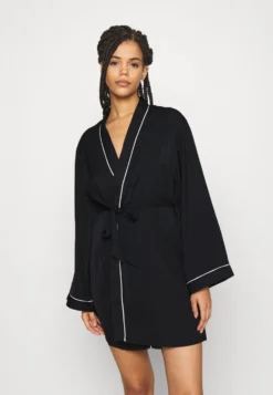 Anna Field Amanda Satin Dressing Gown - Badjas - Black