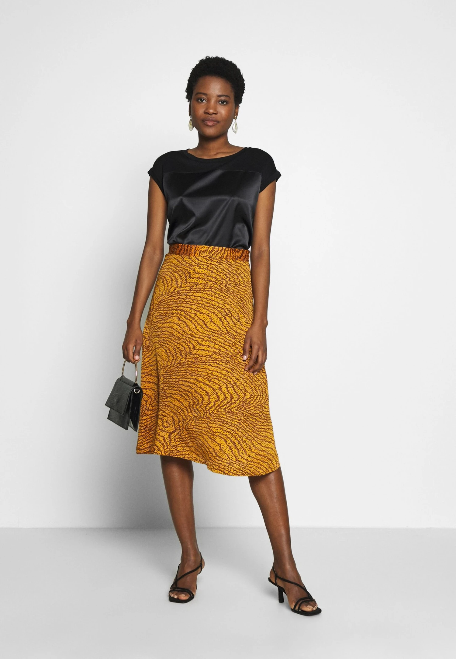 T-Shirt Print - Black Anna Field T-Shirt Print - Black -Anna Field c954fe20981c4dac914d4a67cb84ebb1 scaled