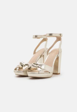 Anna Field Leather - Sandalen Met Hoge Hak - Gold 2 Anna Field Leather - Sandalen Met Hoge Hak - Gold -Anna Field d12a293e595b4881b770b3d719167335 scaled