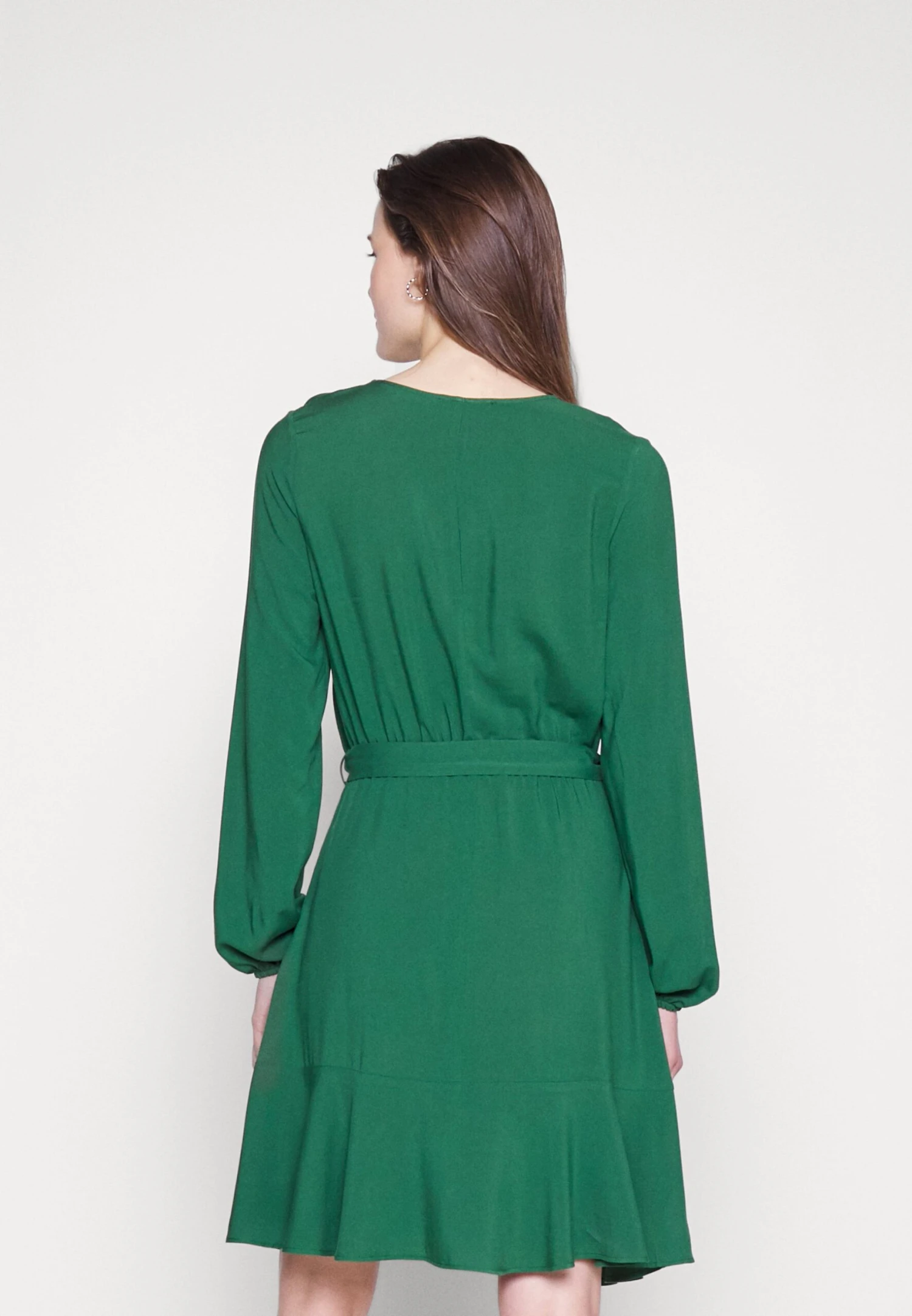 Jurk - Green Jurk - Green -Anna Field d9d020105fb842de8aa3557b60048749 scaled