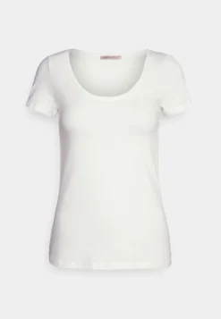 Anna Field 3 Pack - T-Shirt Basic - Dark Blue/Pink/Off White -Anna Field eb2edc17ff6242899f7796042d2fd223 scaled