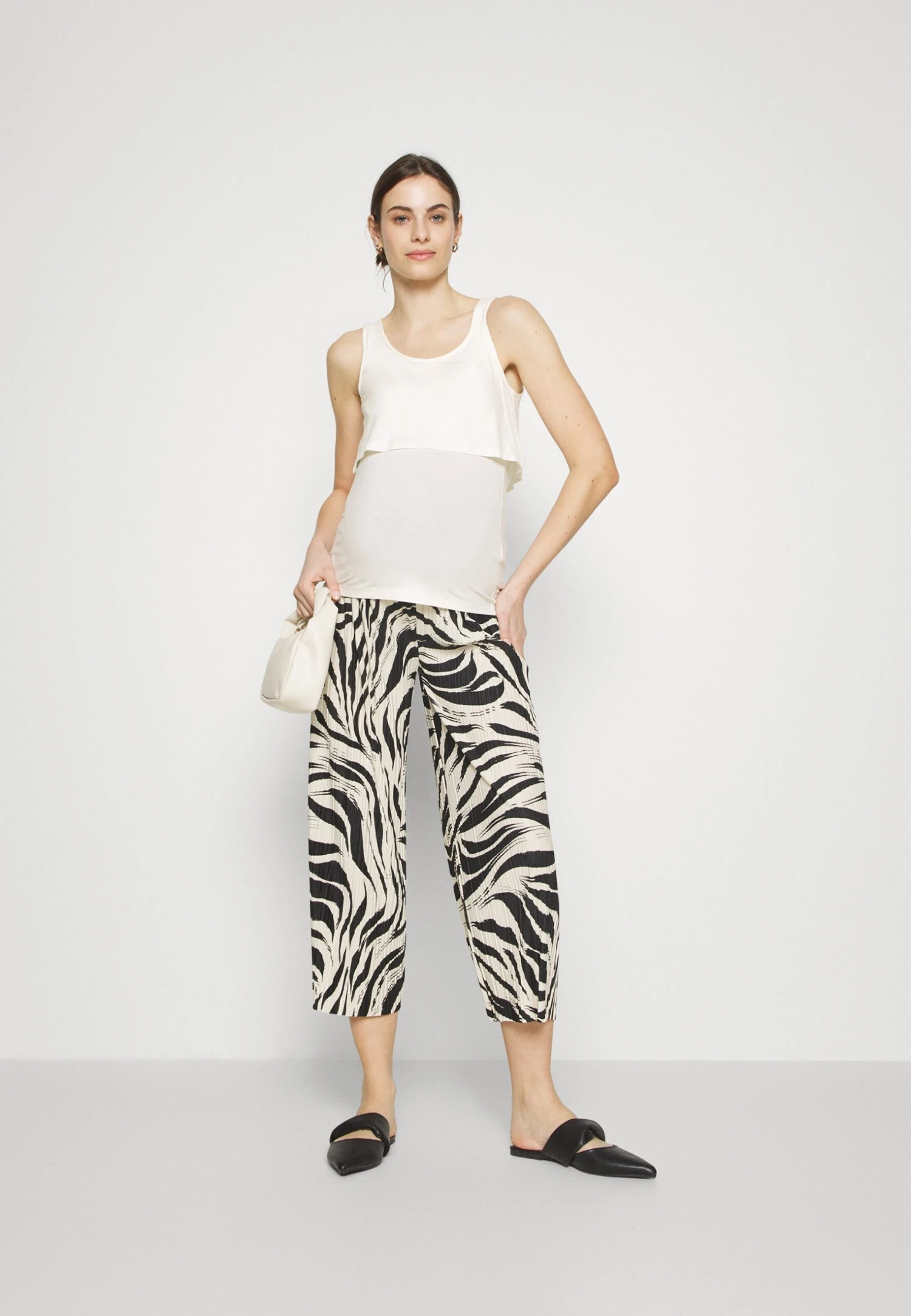 Top - White Top - White -Anna Field f9a7d589149a4c45b66b720dee52a5af scaled